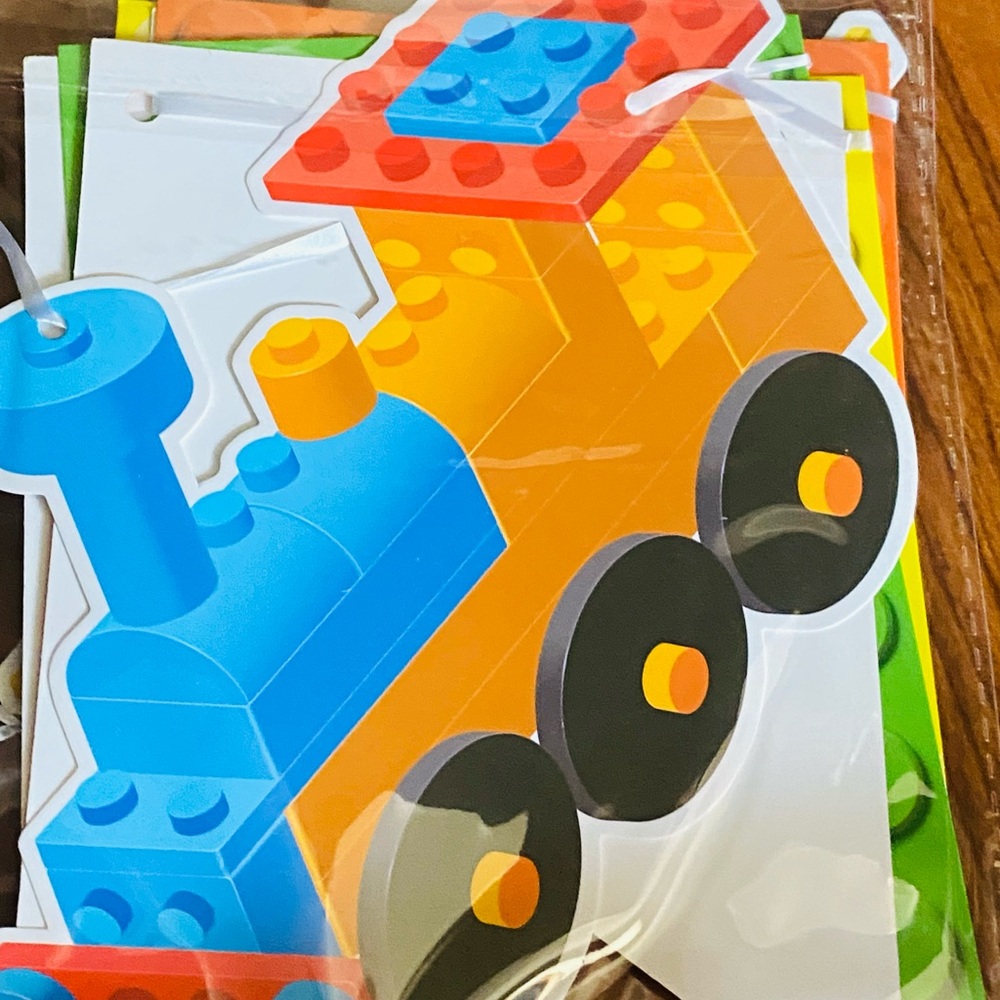 Lego Party Decor Bundle - Picture 3 of 7